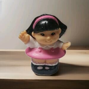 Fisher Price Little People Sonya Lee Girl Pink Dress Black Hair Replacement Fig